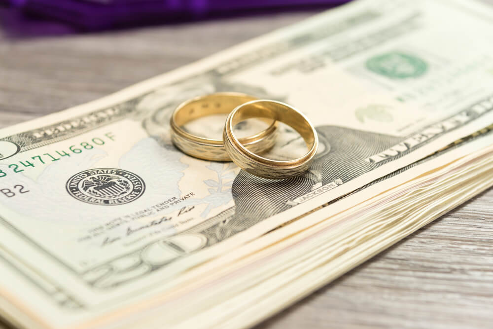 financial problems in marriage