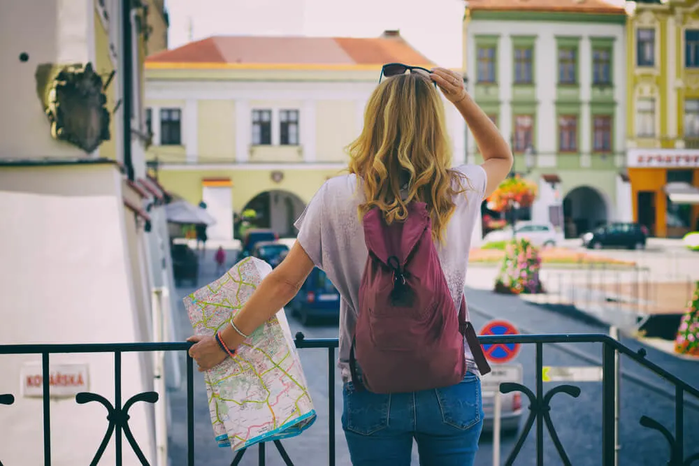 Girl in a new city